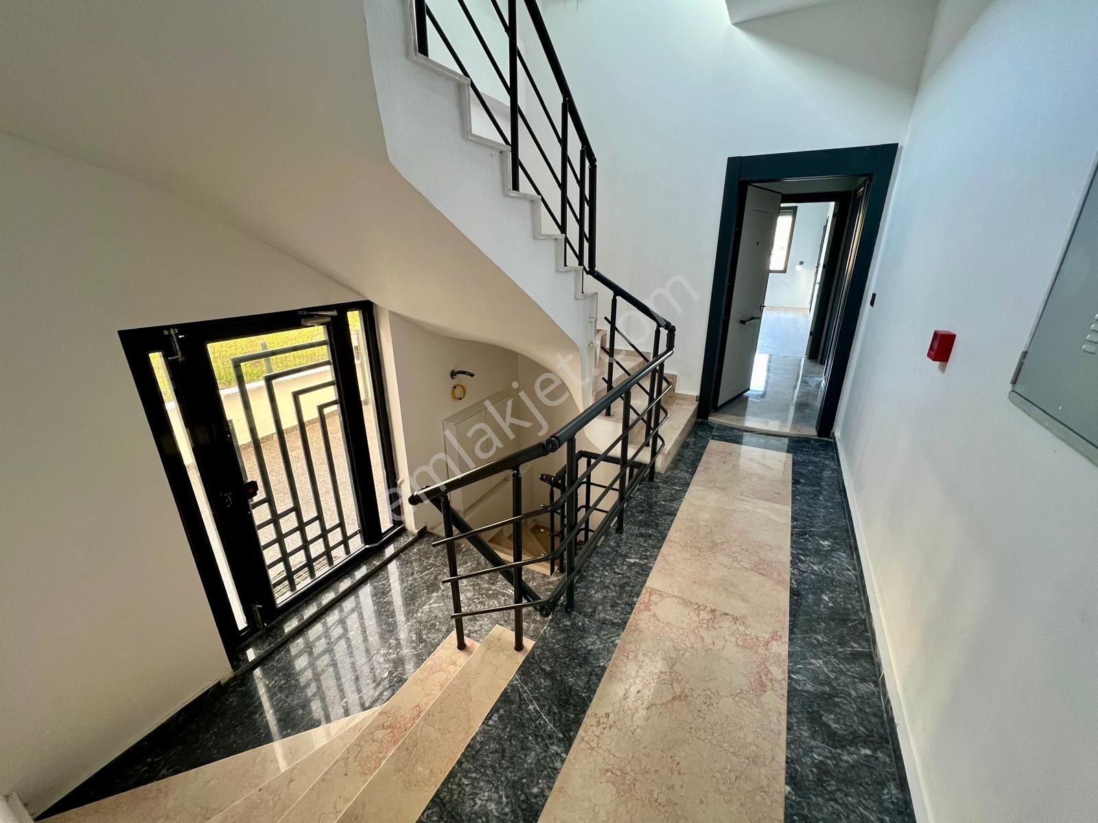 Aras Emlaktan Akçayda Müstakil Tadında 2+1 Daire - Görsel 5