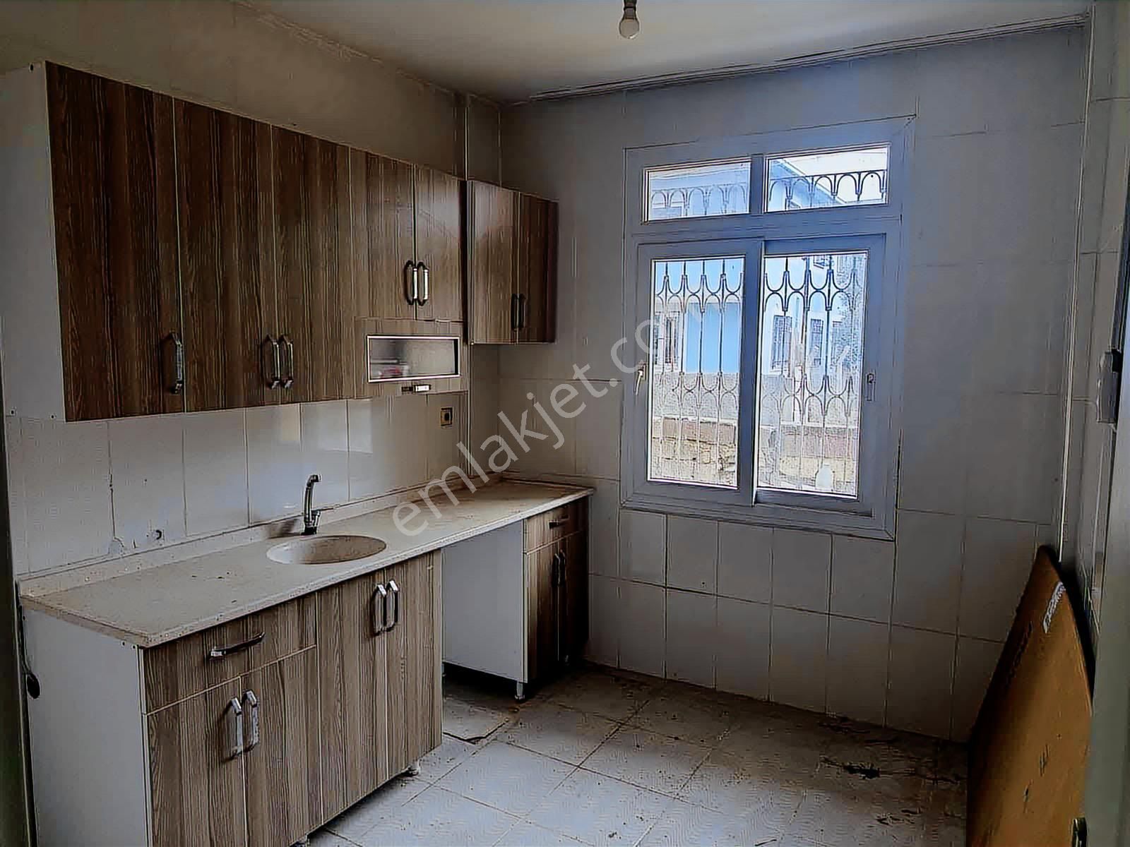 Oto Center Ve İncirlik Hava Üssü Yanında 2+1 Evimiz Satılıktır - Görsel 11