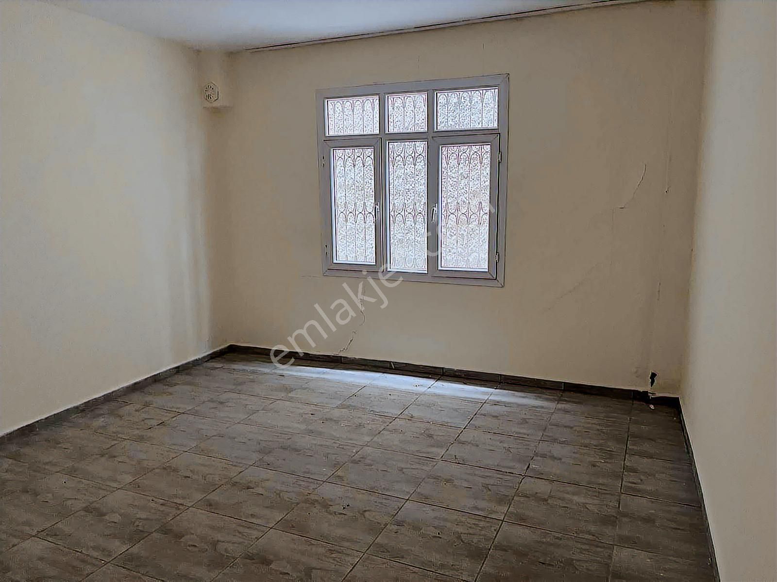 Oto Center Ve İncirlik Hava Üssü Yanında 2+1 Evimiz Satılıktır - Görsel 17