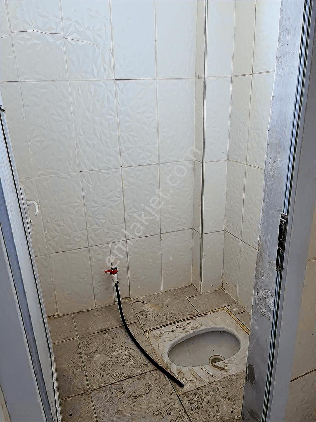 Oto Center Ve İncirlik Hava Üssü Yanında 2+1 Evimiz Satılıktır - Görsel 15