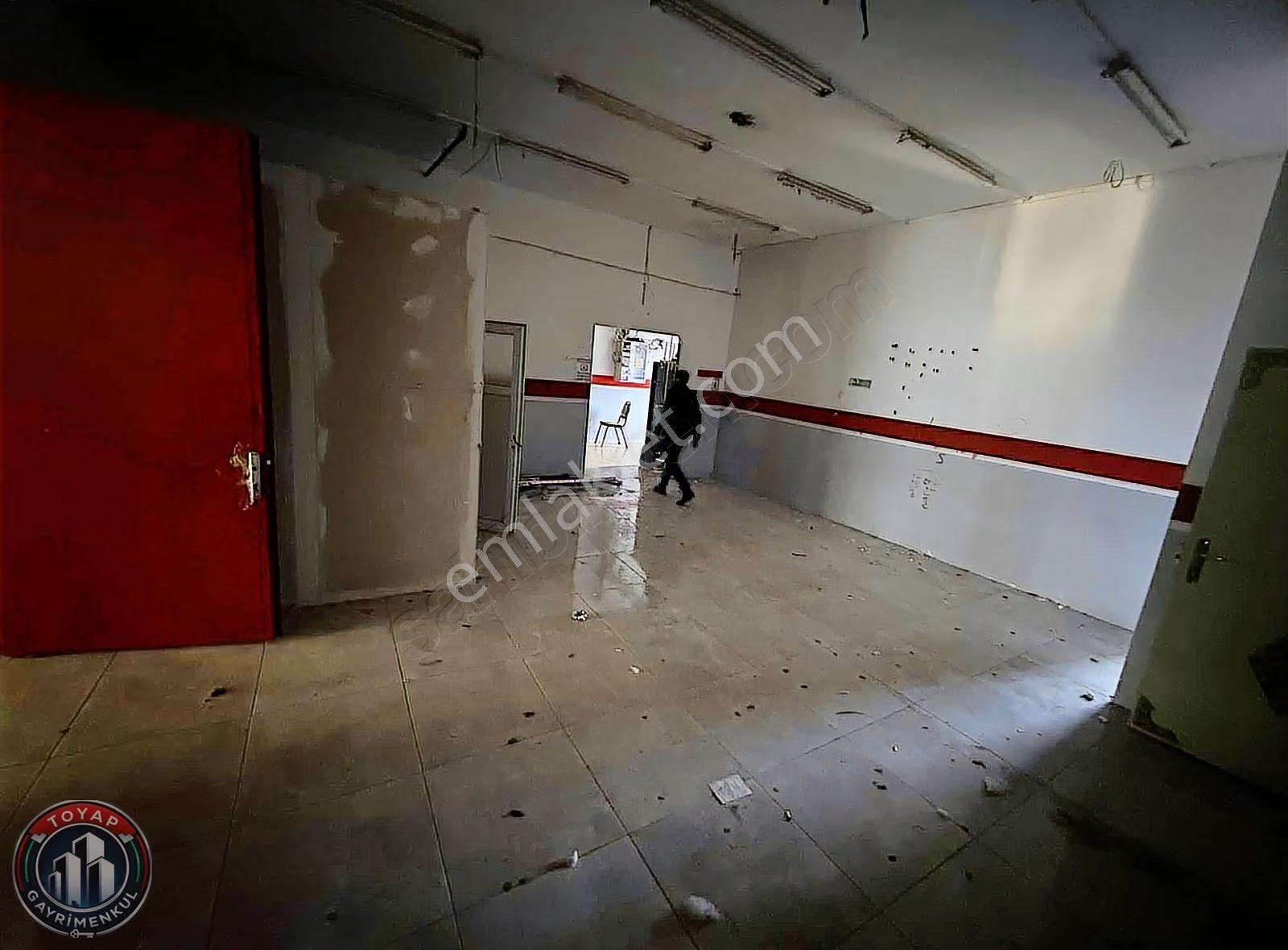 Toyap İnş Eski Edirne Asfaltına Cephe Kiralık 1450m2 Dükkan - Görsel 3