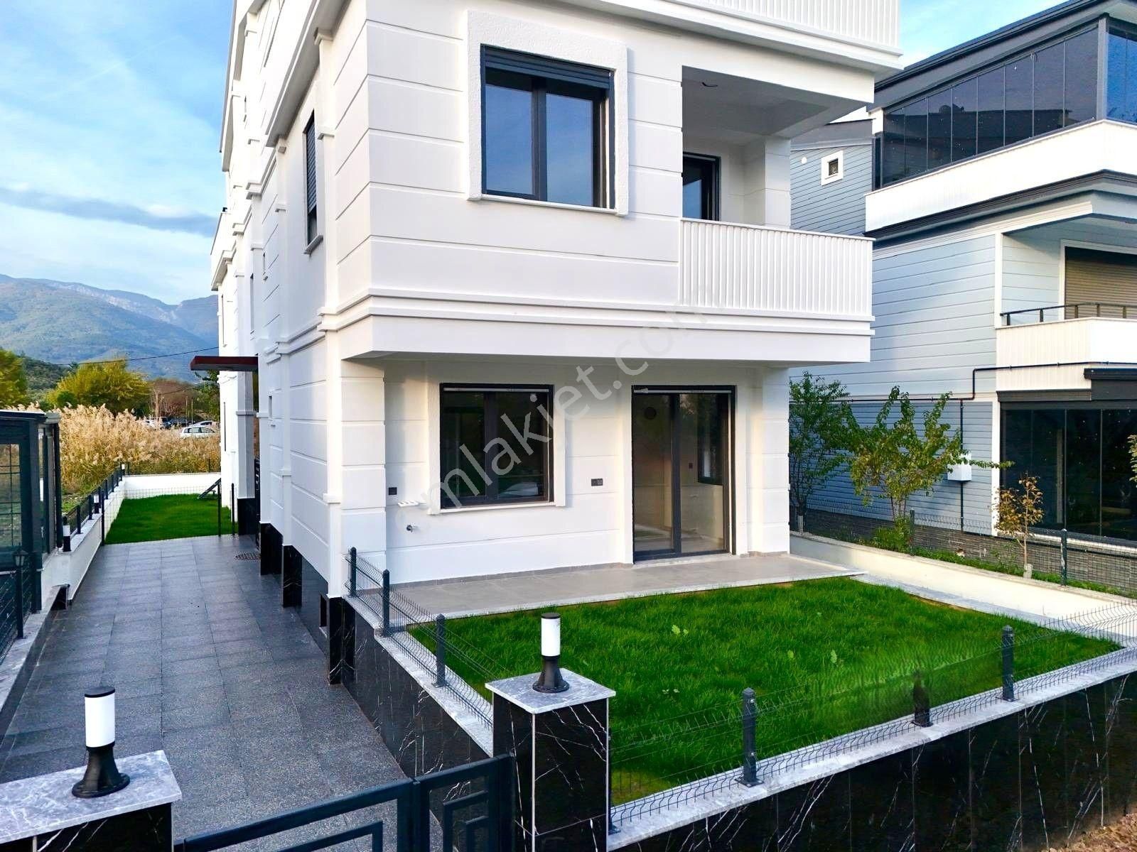 Aras Emlaktan Akçayda Kapalı Mutfak Geniş Dubleks Daire - Görsel 3