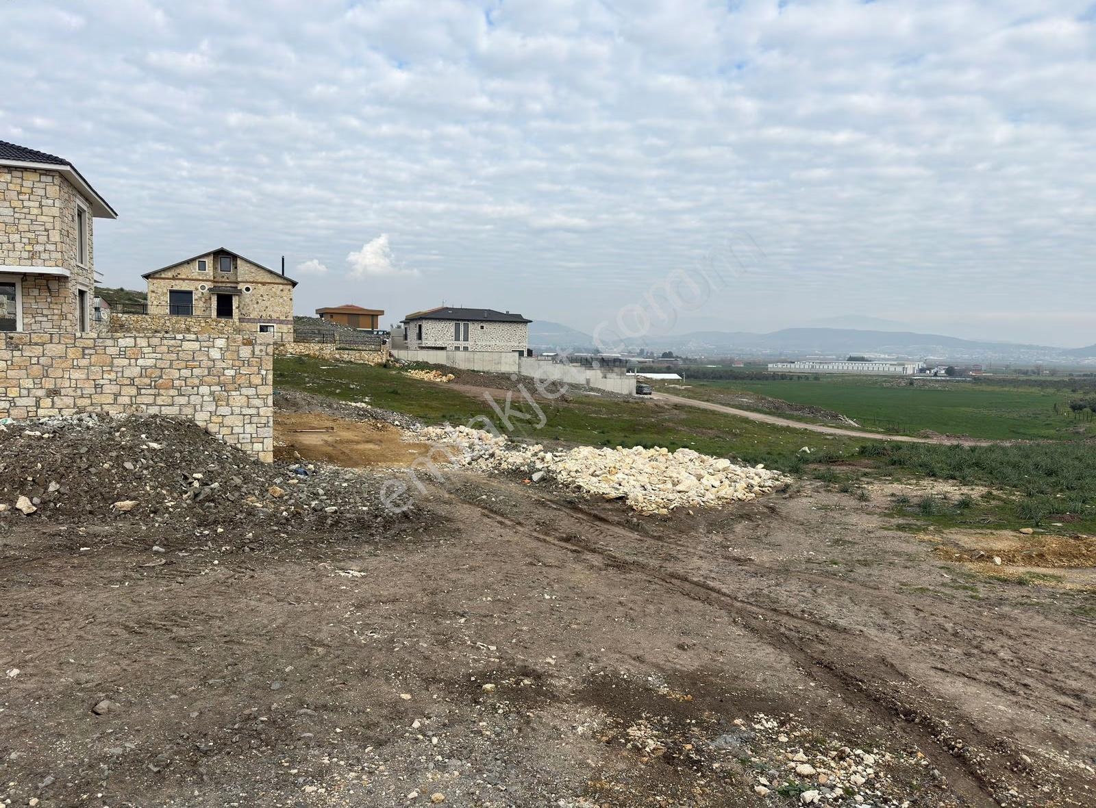 Foça Bağarası Villalar Bölgesinde Satılık İmarlı Arsa - Görsel 5