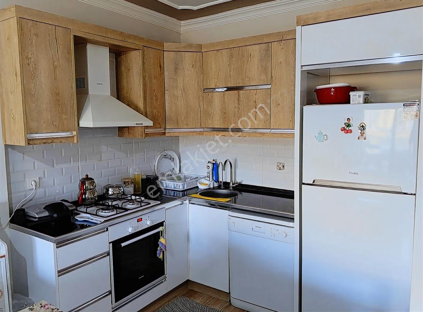 Foça Haciveli'de Eşyalı 2+1 Ferah Daire - Görsel 11