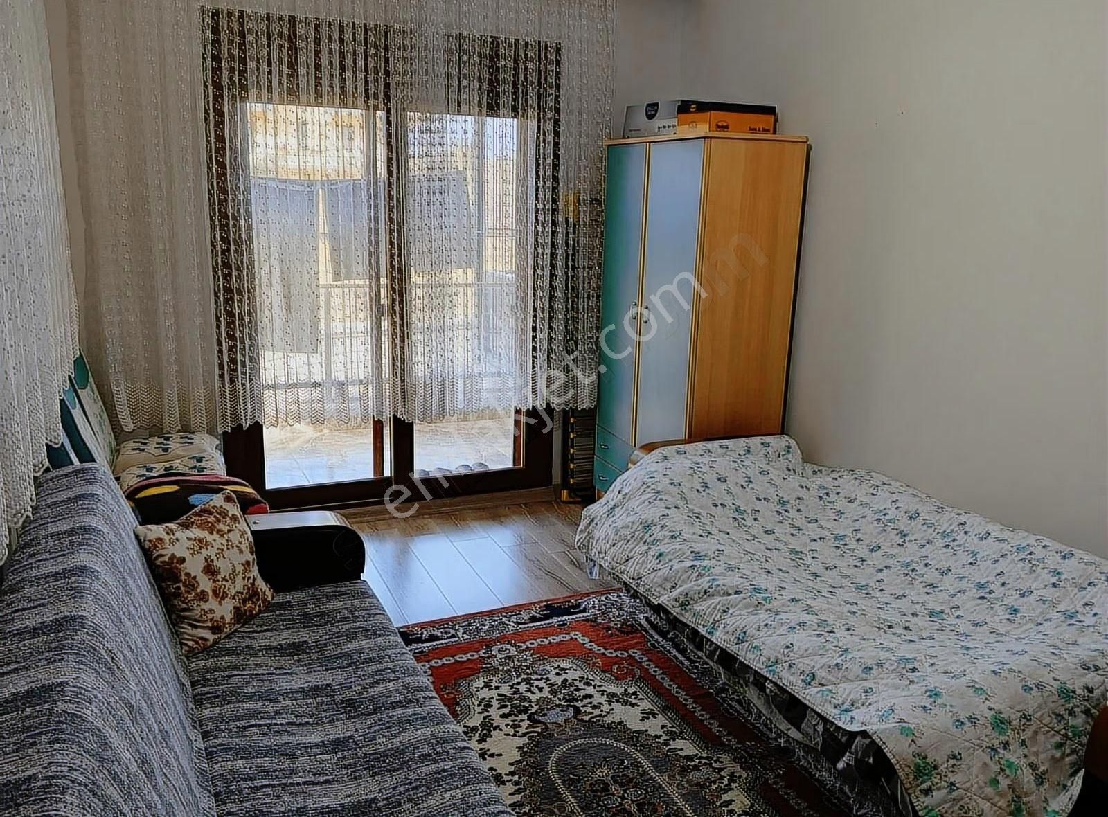 Foça Haciveli'de Eşyalı 2+1 Ferah Daire - Görsel 7