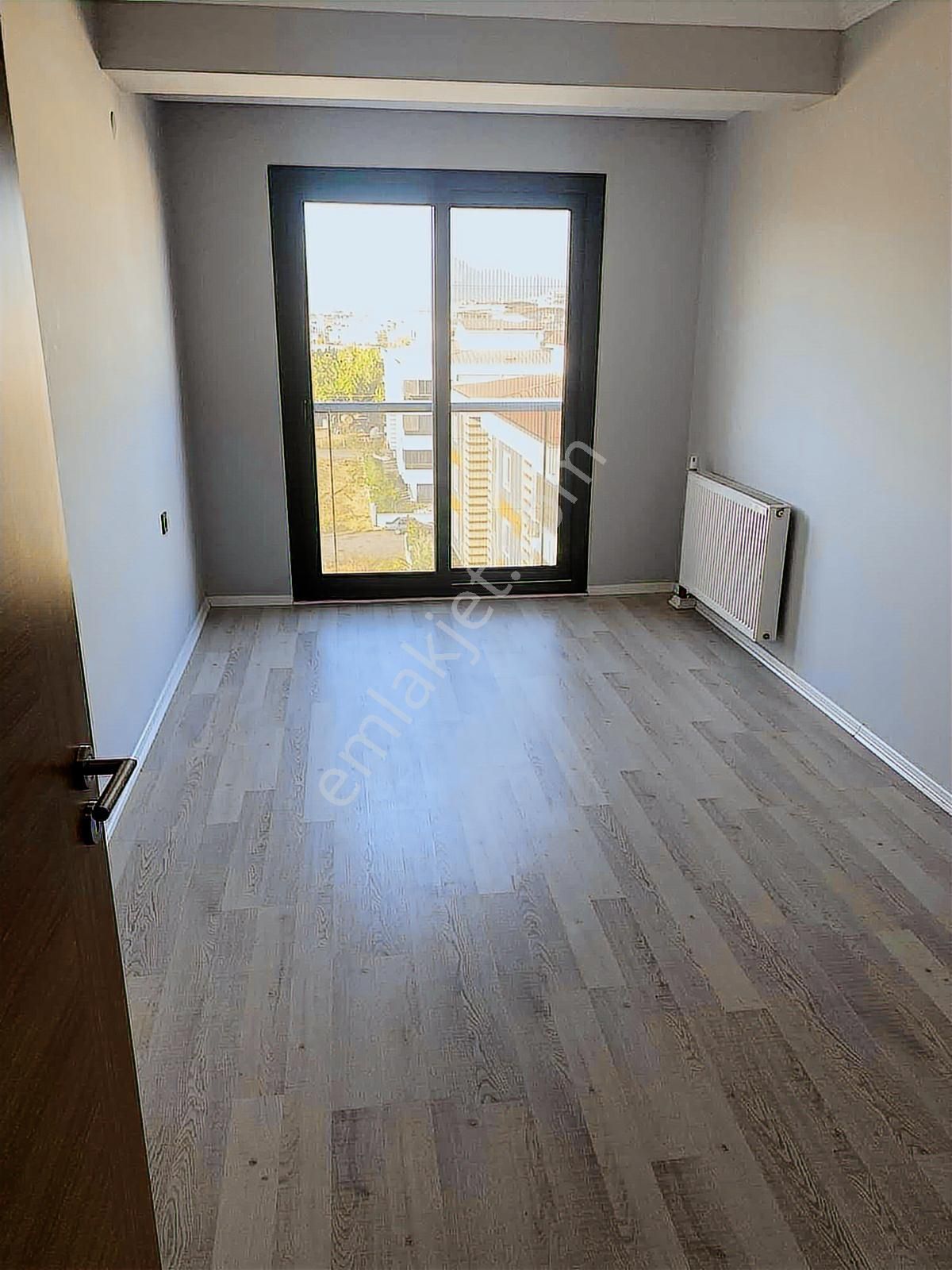 Torbalı Da İzban Yakını Havuzlu Sitede Satılık 3+1 Daire - Görsel 14