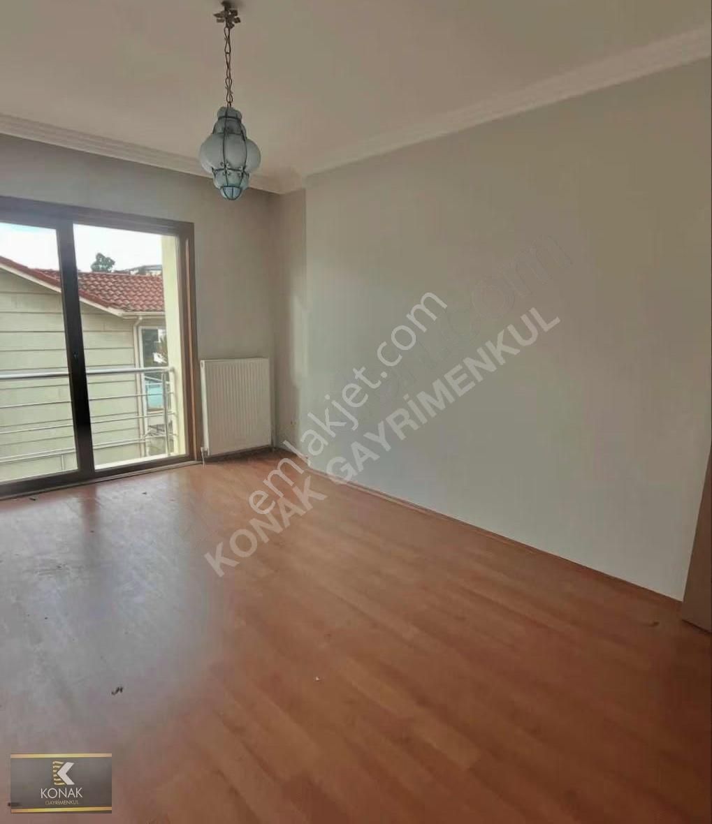 Bahçeli Havuzlu 4 Katlı 6+1 Özel Tasarımlı Villa - Görsel 9