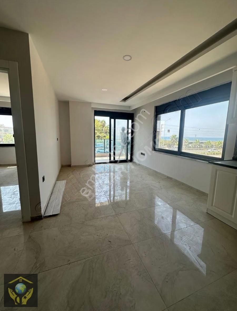 Denız Manzaralı Denize Sıfır Fırsat Yatırımlık Daire - Görsel 16