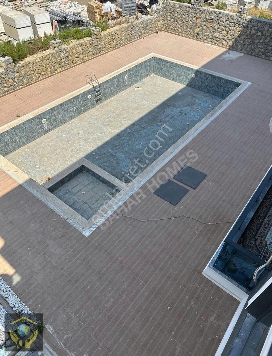 Denız Manzaralı Denize Sıfır Fırsat Yatırımlık Daire - Görsel 6