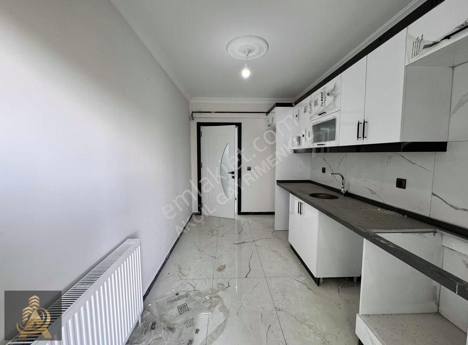 Akçil'den Satılık Sıfır 3+1 Daire İskanlı Ara Kat Çift Balkonlu - Görsel 19