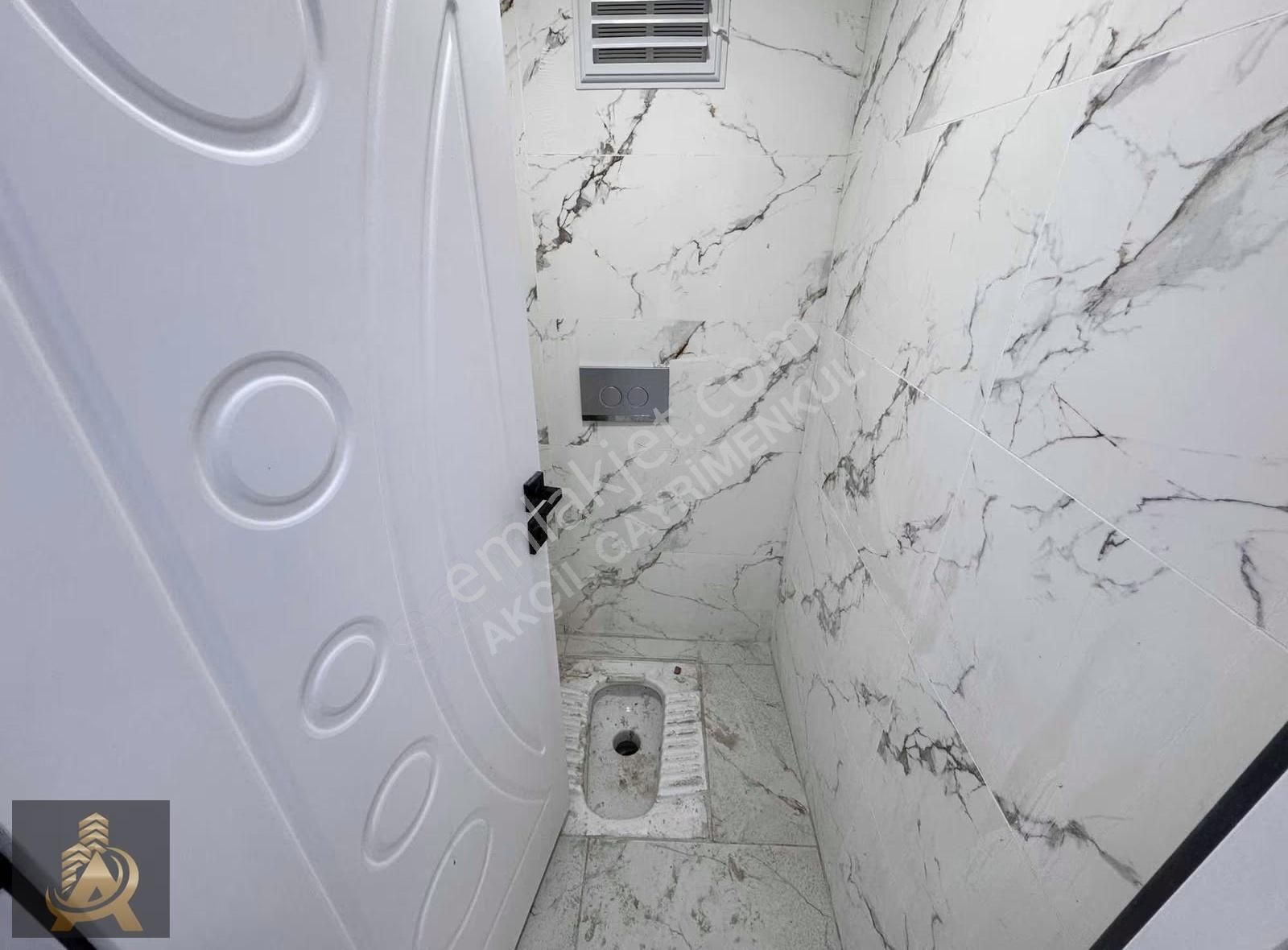 Akçil'den Satılık Sıfır 3+1 Daire İskanlı Ara Kat Çift Balkonlu - Görsel 28