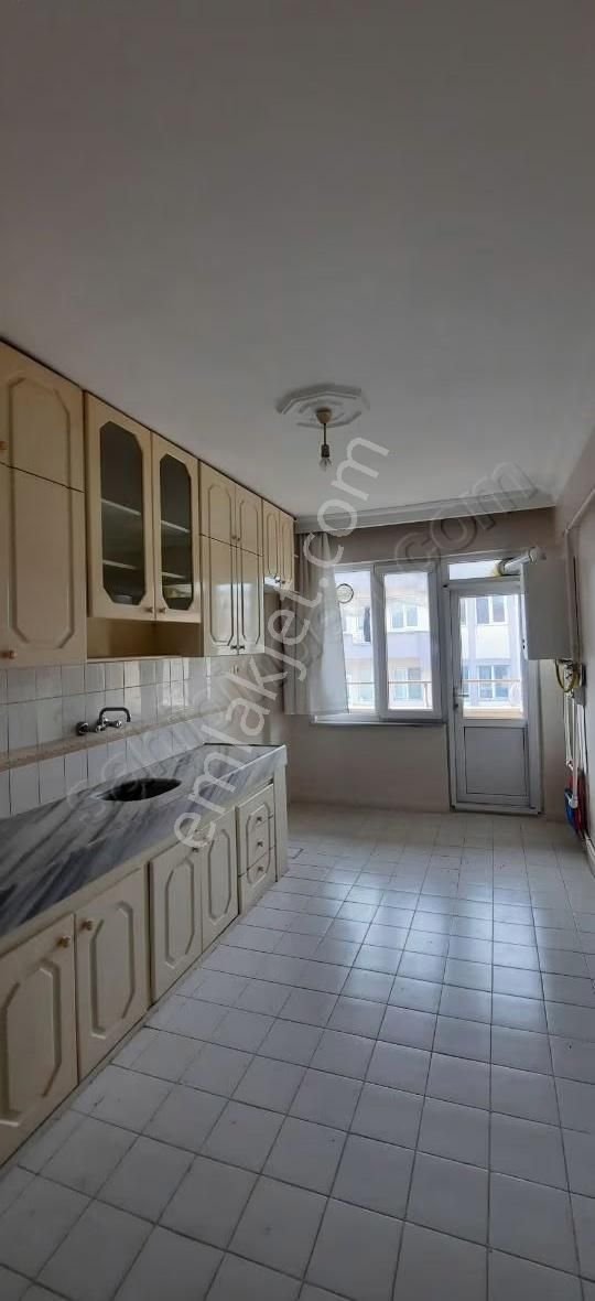 Karacabey Emirsultan'da 4.kat 2+1 Kiralık Kombili Daire - Görsel 19