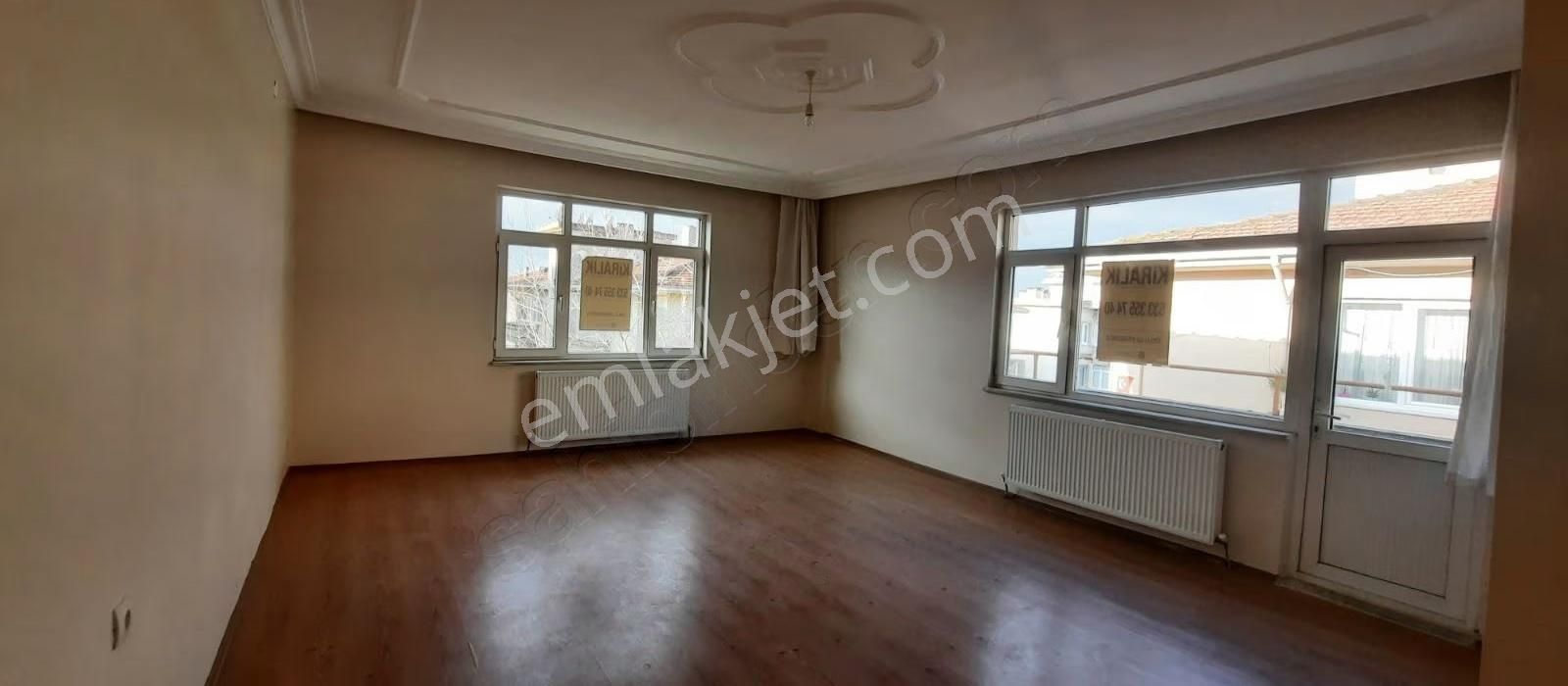 Karacabey Emirsultan'da 4.kat 2+1 Kiralık Kombili Daire