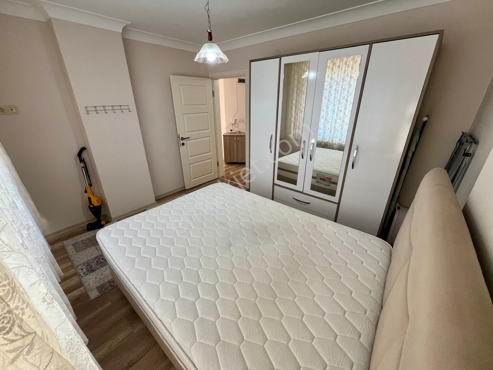 Aras Emlaktan Bahçelievler Mah. Mehmetçik Cad. Kiralık 1+1 Eşyalı Daire - Görsel 14