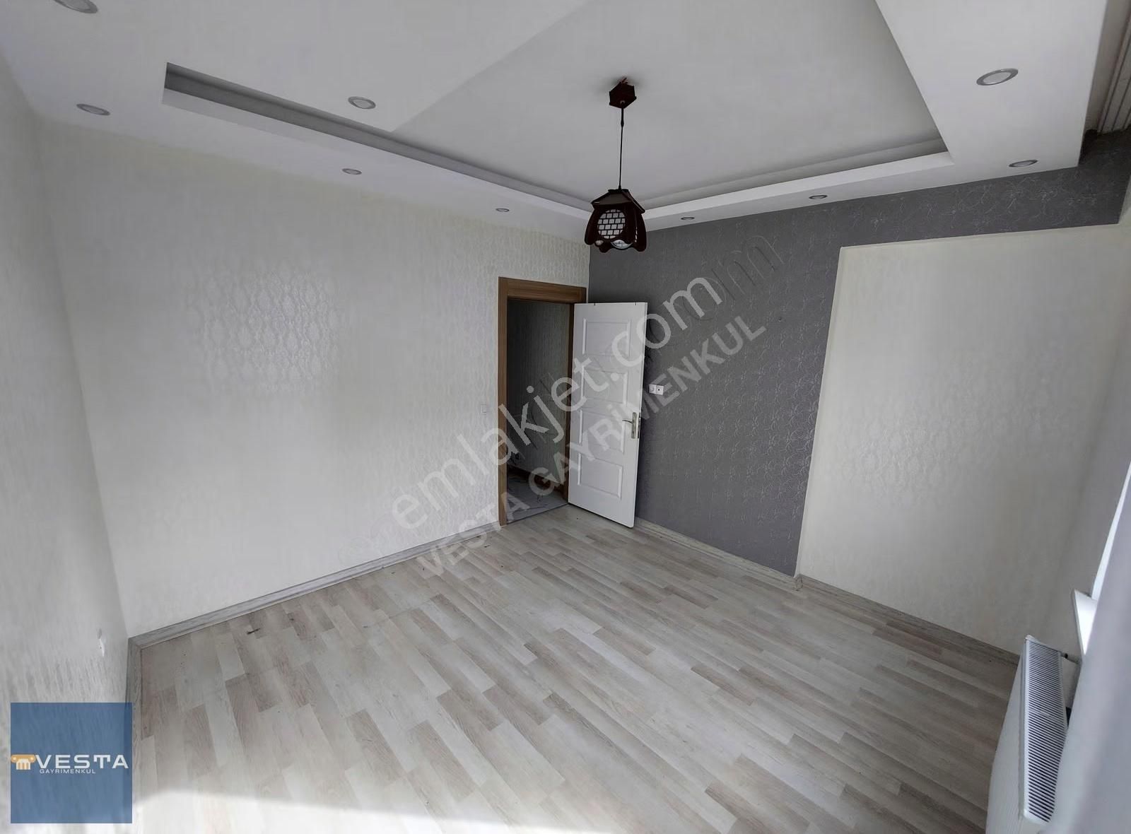 Vesta'dan Geniş (2+1)**lüx Ve Bakımlı Cam Balkonlu İskanlı Daire - Görsel 5