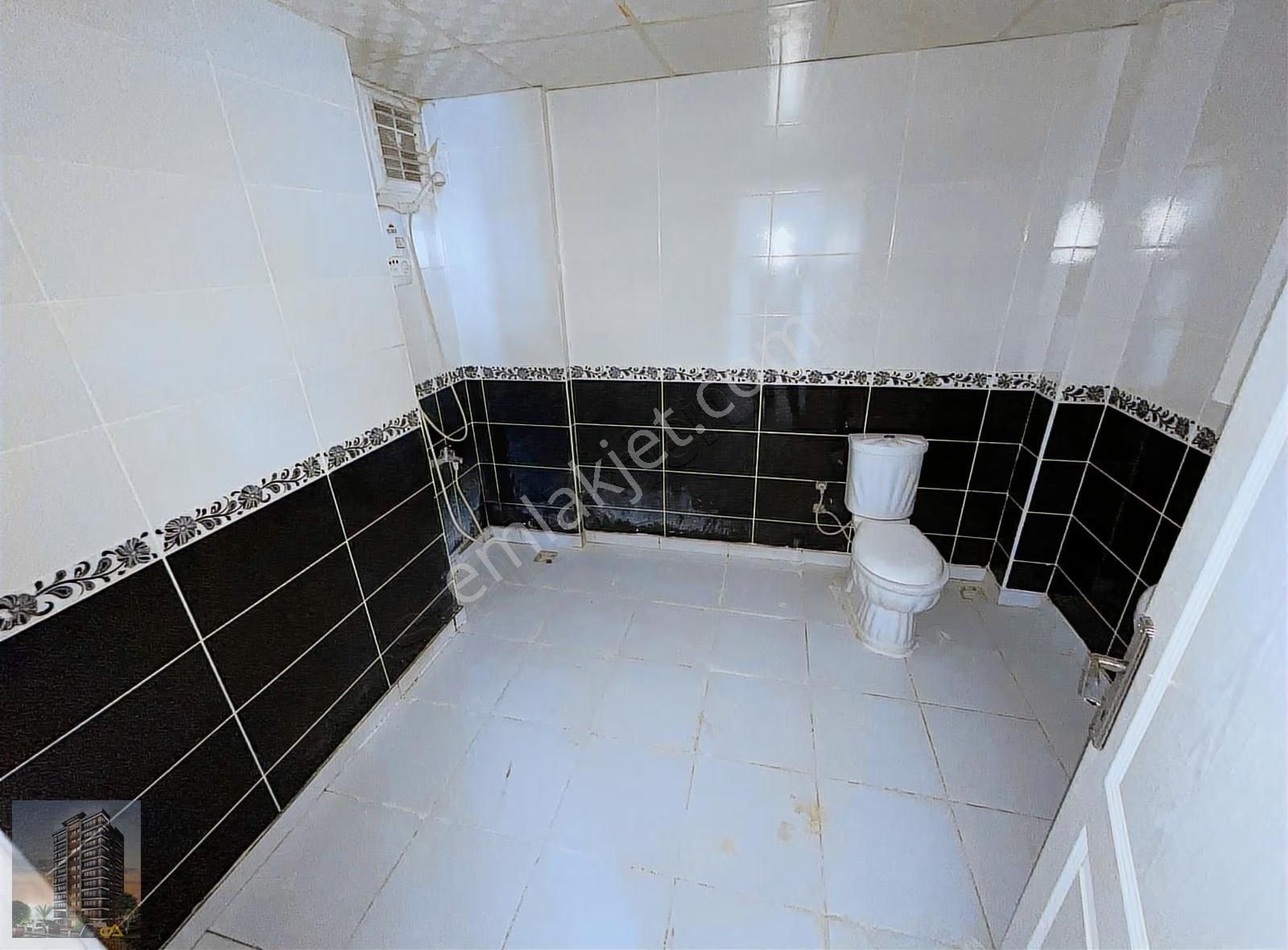 Beykent Gaziler Mahallesinde Satılık Çift Balkonlu (3+1) Daire - Görsel 4