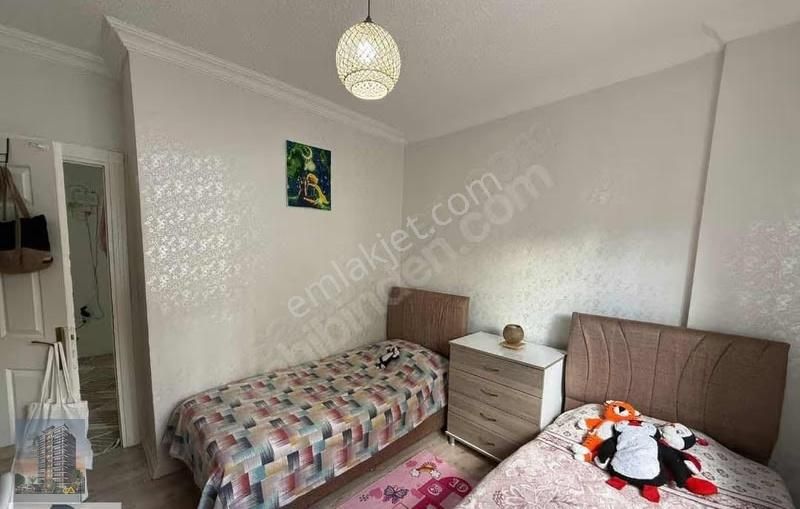 Beykent 2. Etapta Satılık 2+1 Mükemmel Konumda Bakımlı Daire - Görsel 12