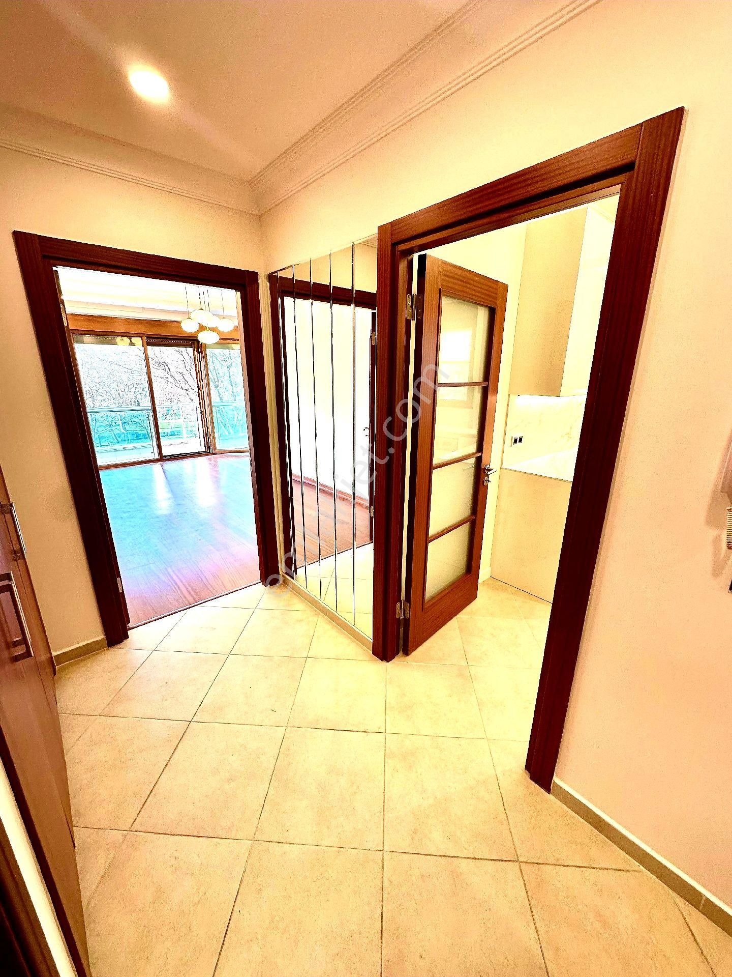 Caddebıstan Sahilde Göztepe Park Manzaralı - Görsel 16