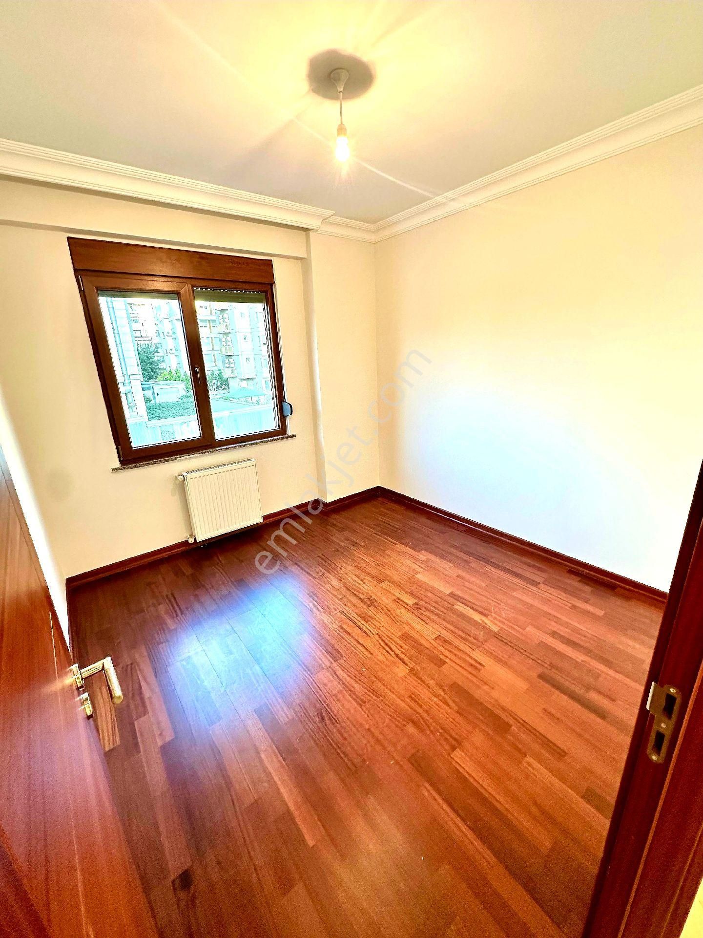 Caddebıstan Sahilde Göztepe Park Manzaralı - Görsel 4