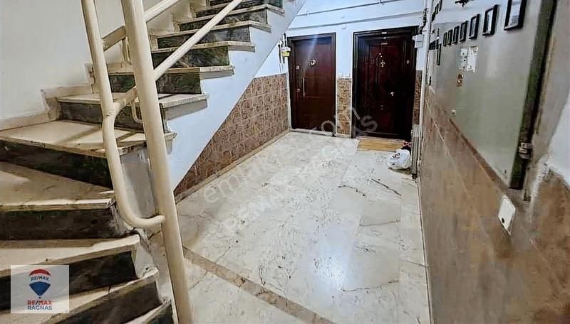 Çekmeköy Merkez Mahallesi Özçamlıca Sitesinde Satılık 3+1 Daire - Görsel 12