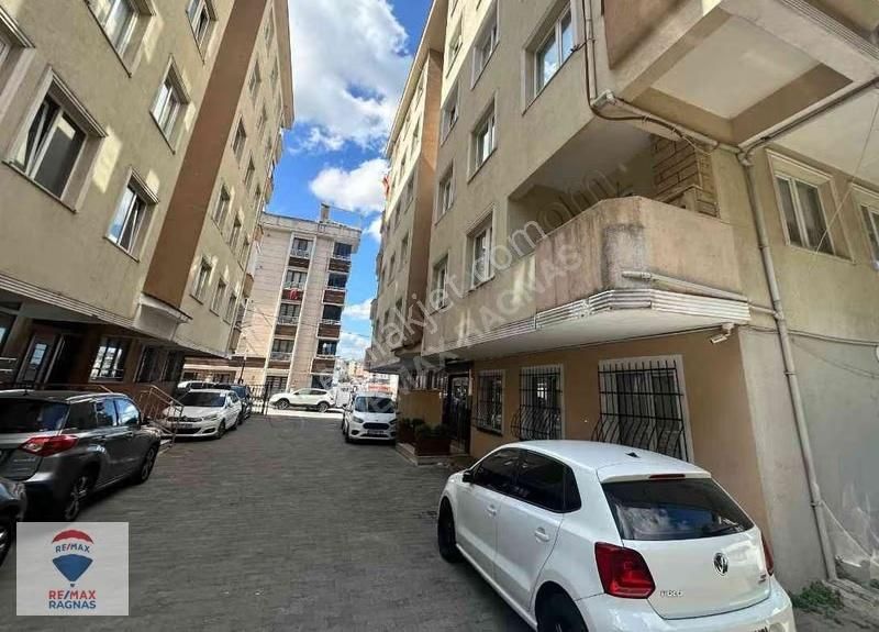 Çekmeköy Merkez Mahallesi Özçamlıca Sitesinde Satılık 3+1 Daire - Görsel 18