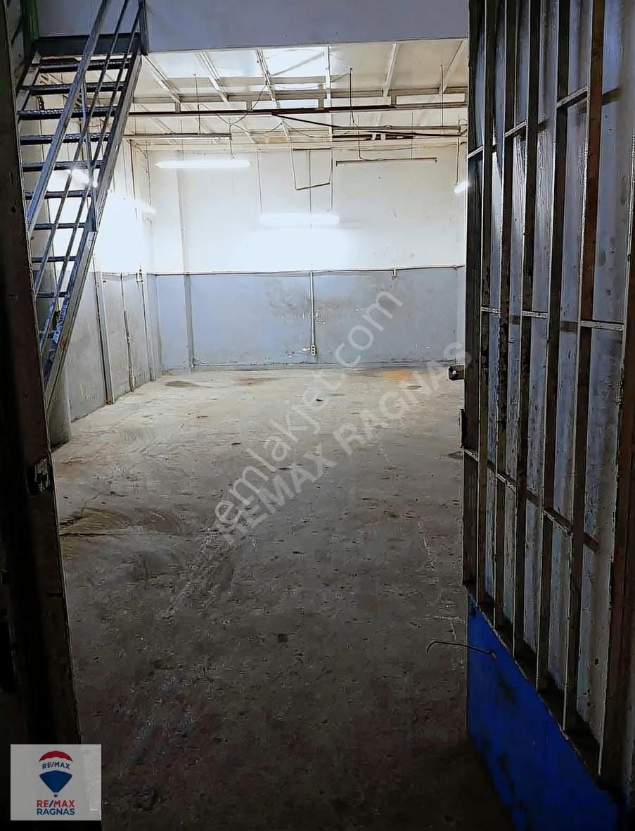 Topçular Mah.keçeçi İş Merkezinde Site İçinde Kiralık Dükkan - Görsel 6