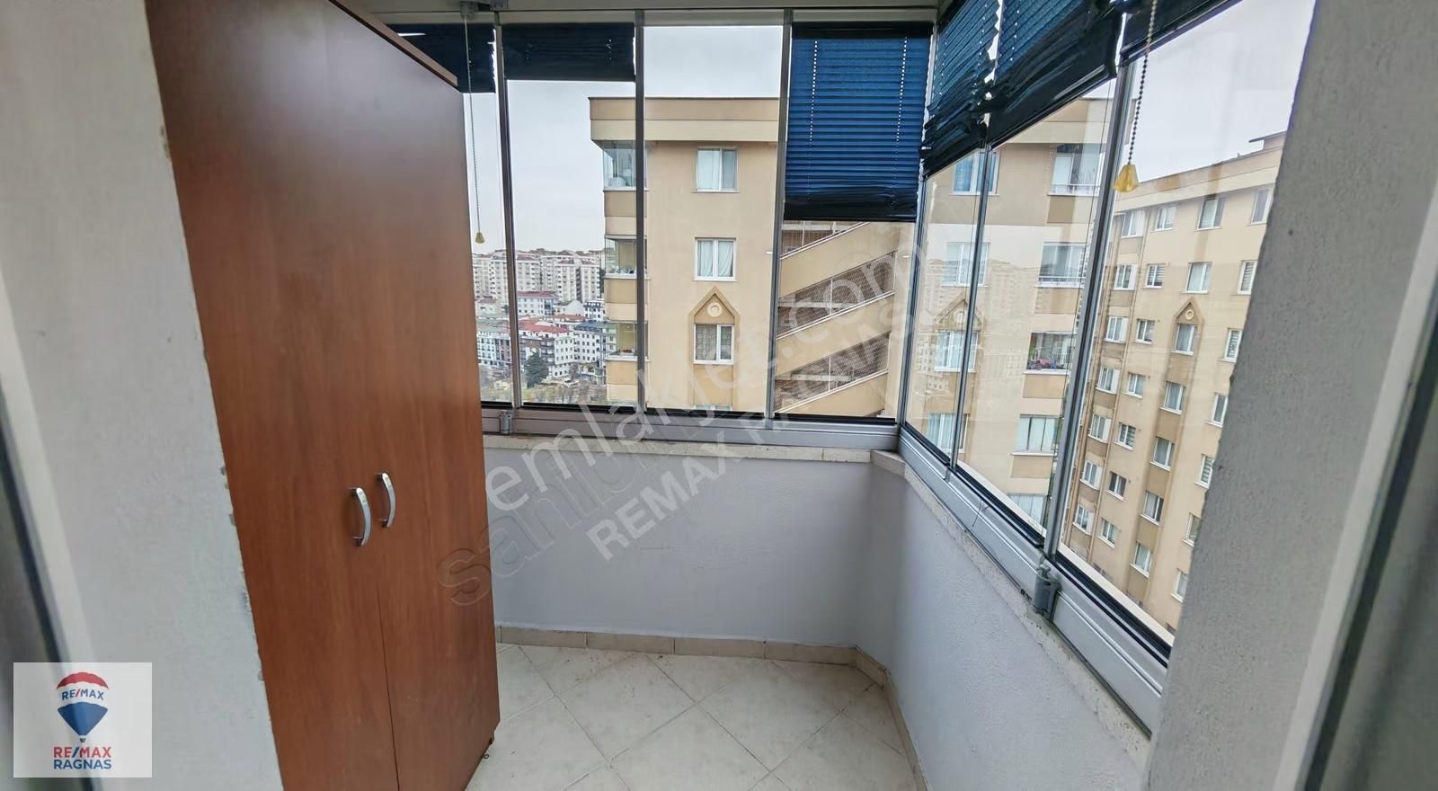 Necip Fazıl Mahallesi Site İçinde Yenilenmiş Kiralık 3+1 - Görsel 18