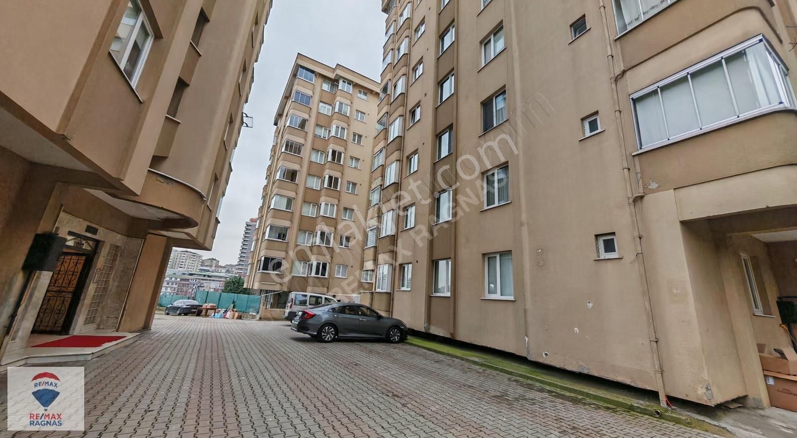 Necip Fazıl Mahallesi Site İçinde Yenilenmiş Kiralık 3+1 - Görsel 20