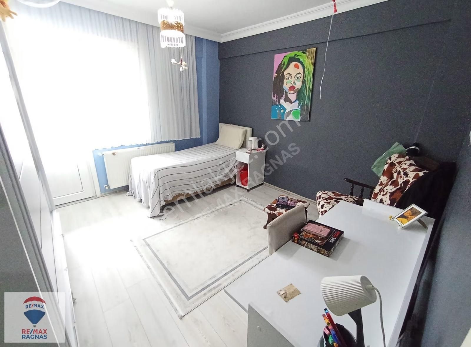 Kartal Cumhuriyet Mah Satılık 3+1 Daire - Görsel 6