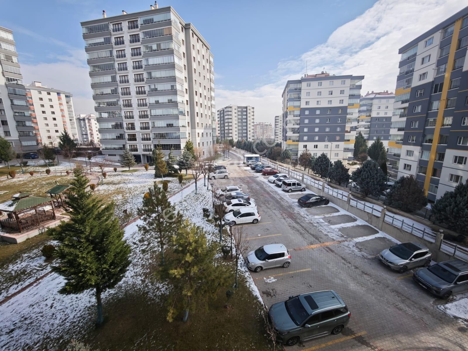 Yenimahalle Ata Mh Site İçinde Kredı Lımıtsız 6yıllık155m2 Daire - Görsel 4