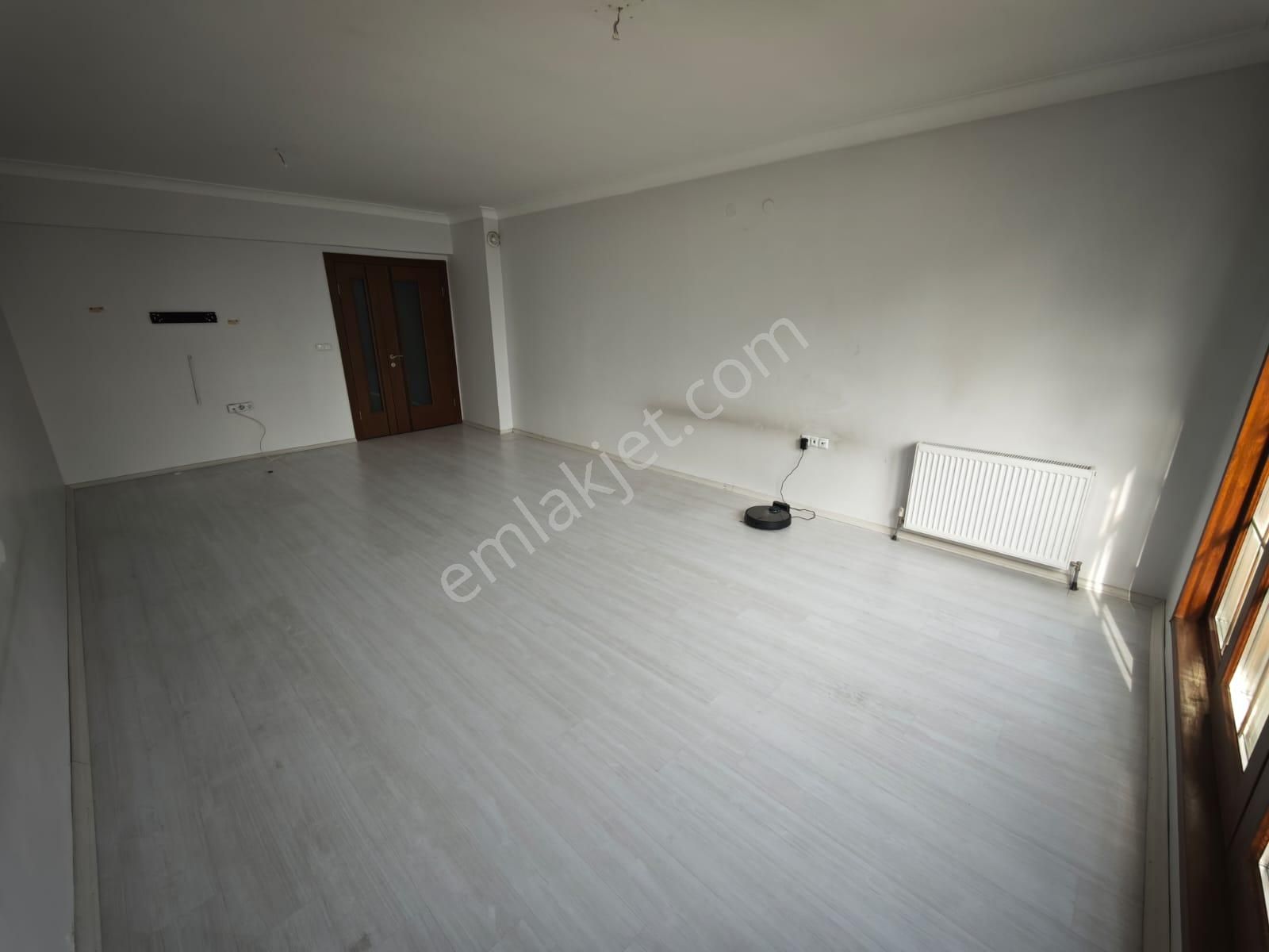 Yenimahalle Ata Mh Site İçinde Kredı Lımıtsız 6yıllık155m2 Daire - Görsel 2