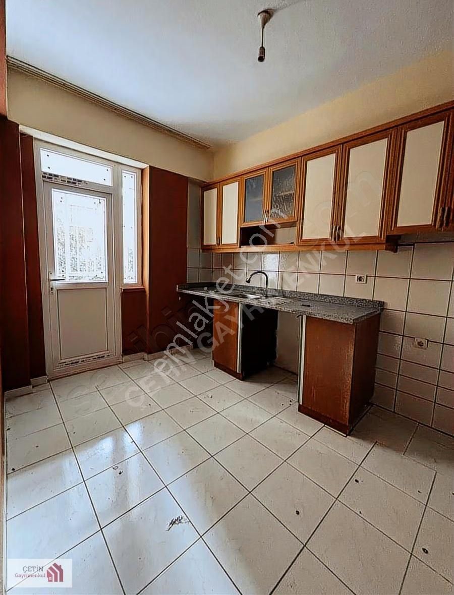 Cuma Pazarı Yakını Katta 3+1 Kiralık Daire - Görsel 11