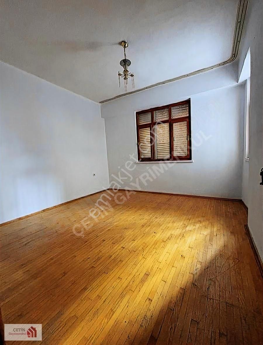 Cuma Pazarı Yakını Katta 3+1 Kiralık Daire - Görsel 13