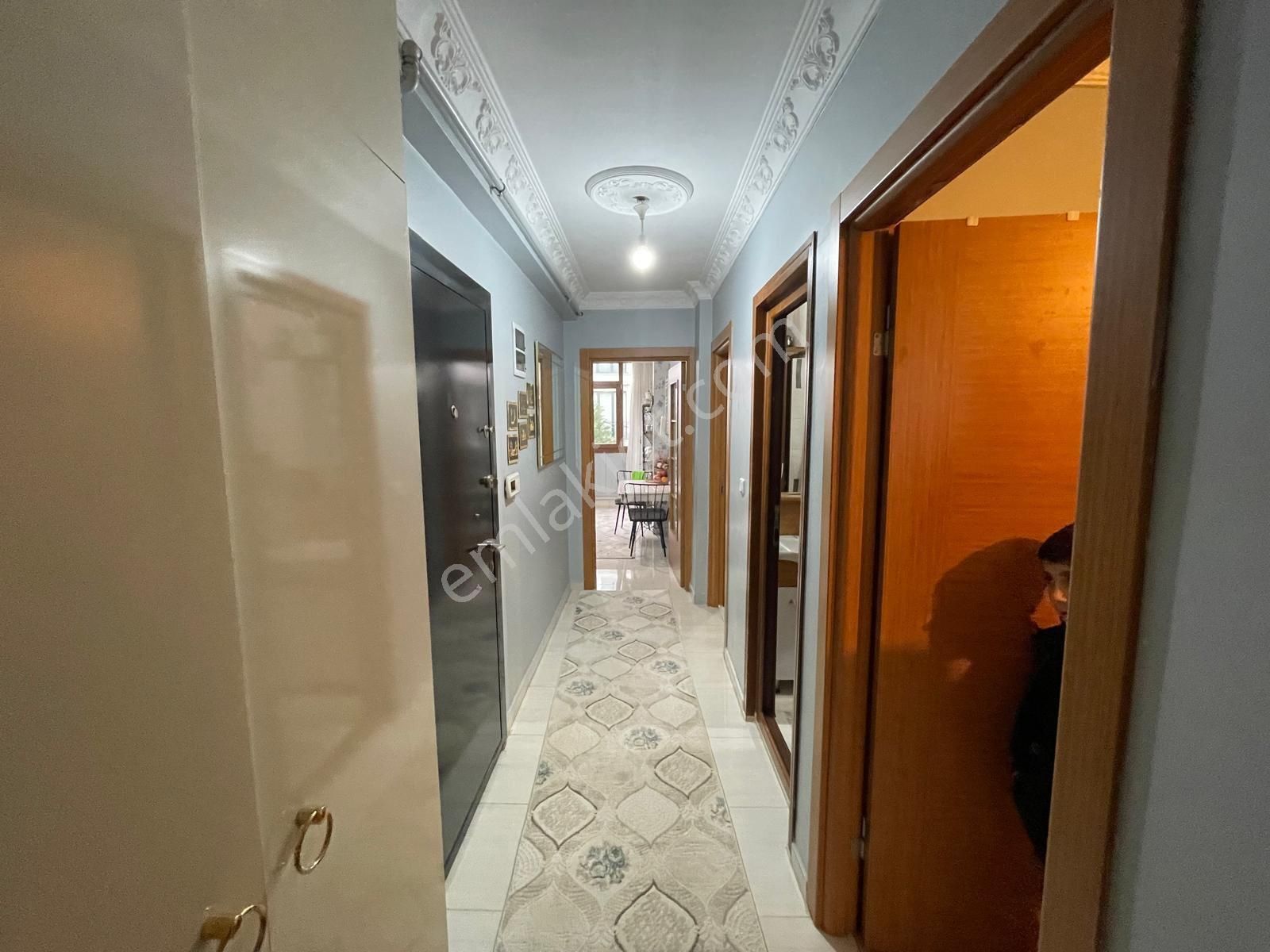 Sancaktepe Yunus Emre Mahallesi'nde 2 + 1 90 Metre² İskanlı Ara Kat Daire Bir Evim Fuzuli Uygun - Görsel 4
