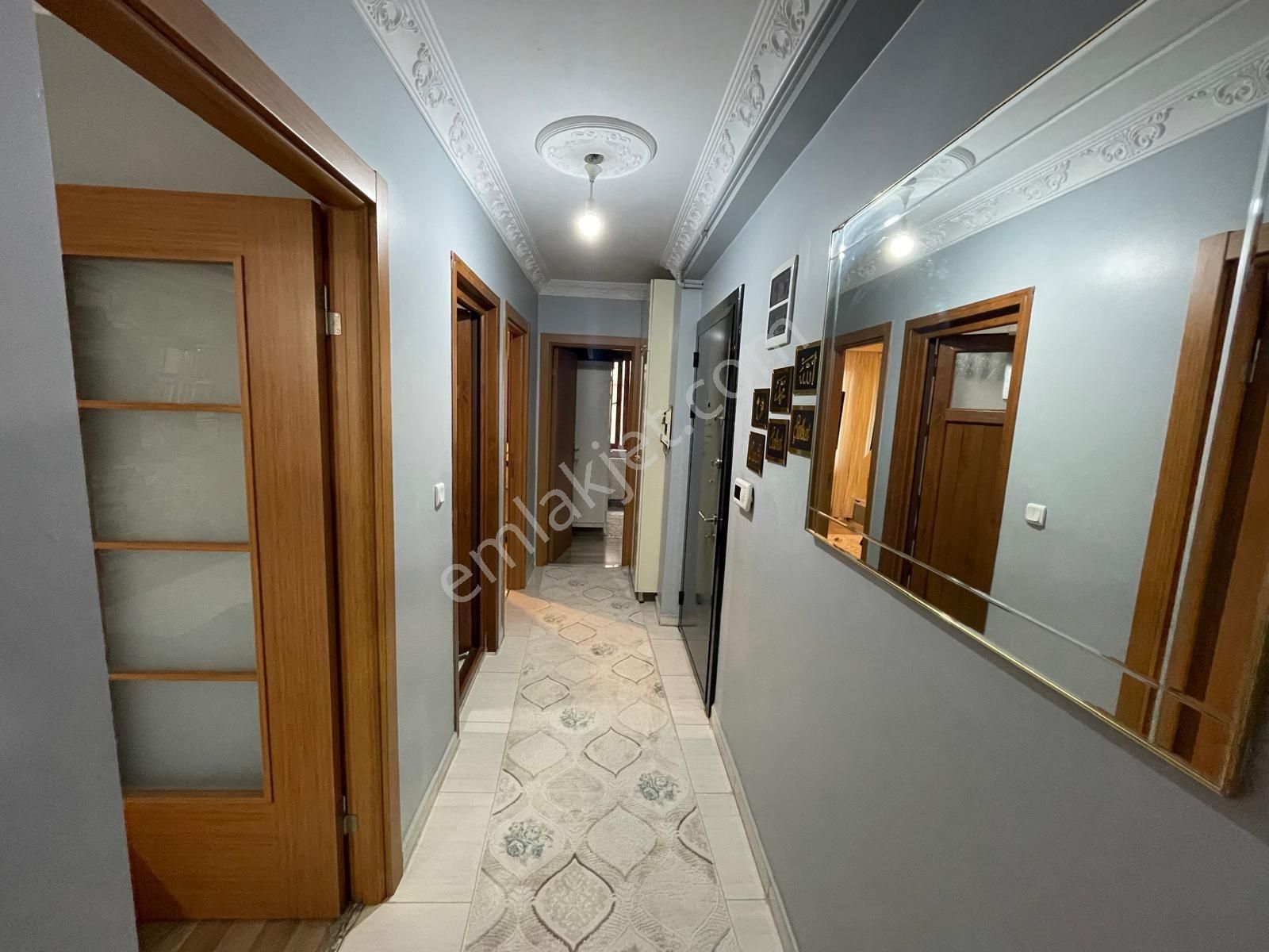 Sancaktepe Yunus Emre Mahallesi'nde 2 + 1 90 Metre² İskanlı Ara Kat Daire Bir Evim Fuzuli Uygun - Görsel 5