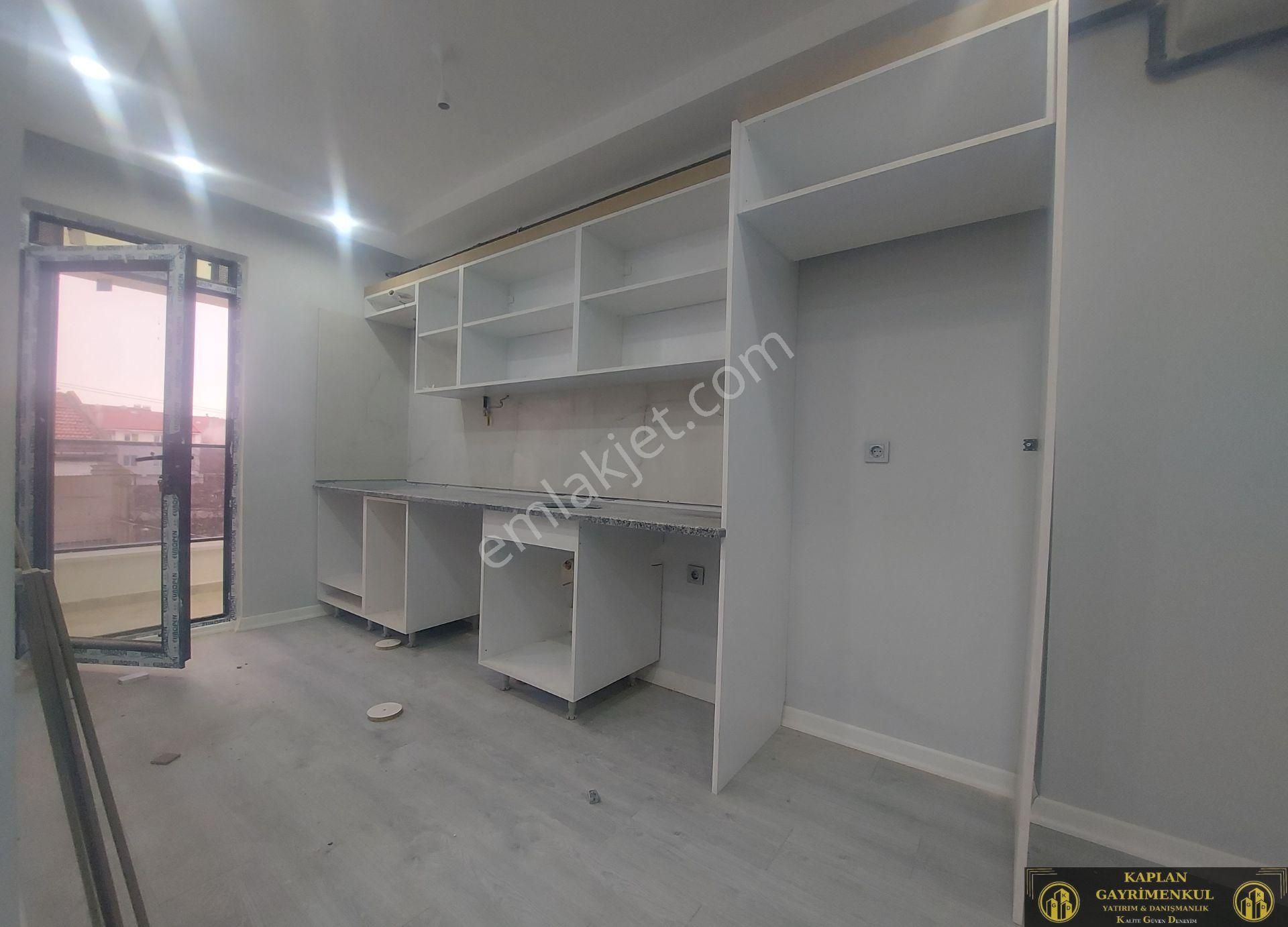 Kaplan Gayrimenkul’den 71 Evler Semt Pazarı Yakını 1+1 55 M² Satılık Daire - Görsel 3