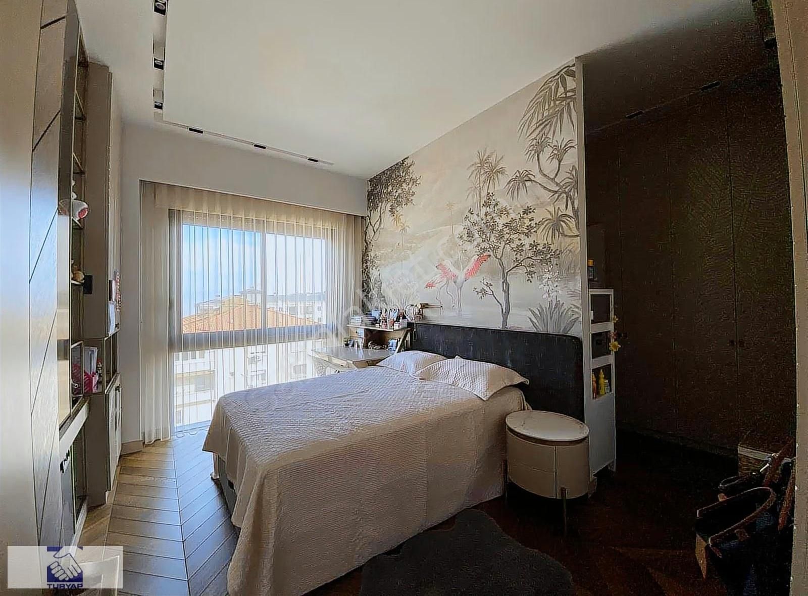 1200 Evlerde Satılık 6+1 Satılık Daire Havuzlu Site İçinde - Görsel 11