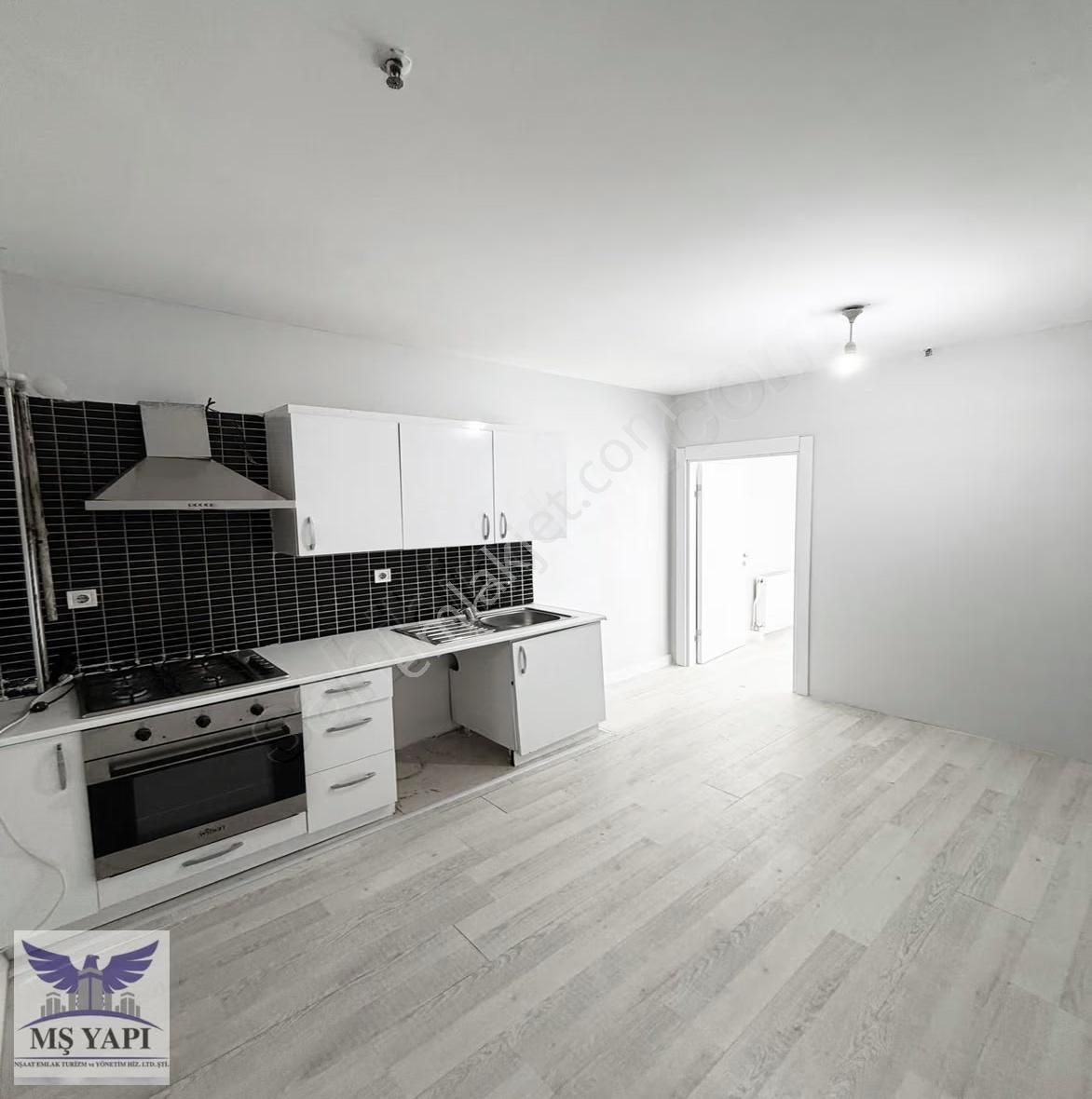 Site İçi Yatırıma Uygun Kaçırılmayacak Fırsat 1+1 Daire - Görsel 11