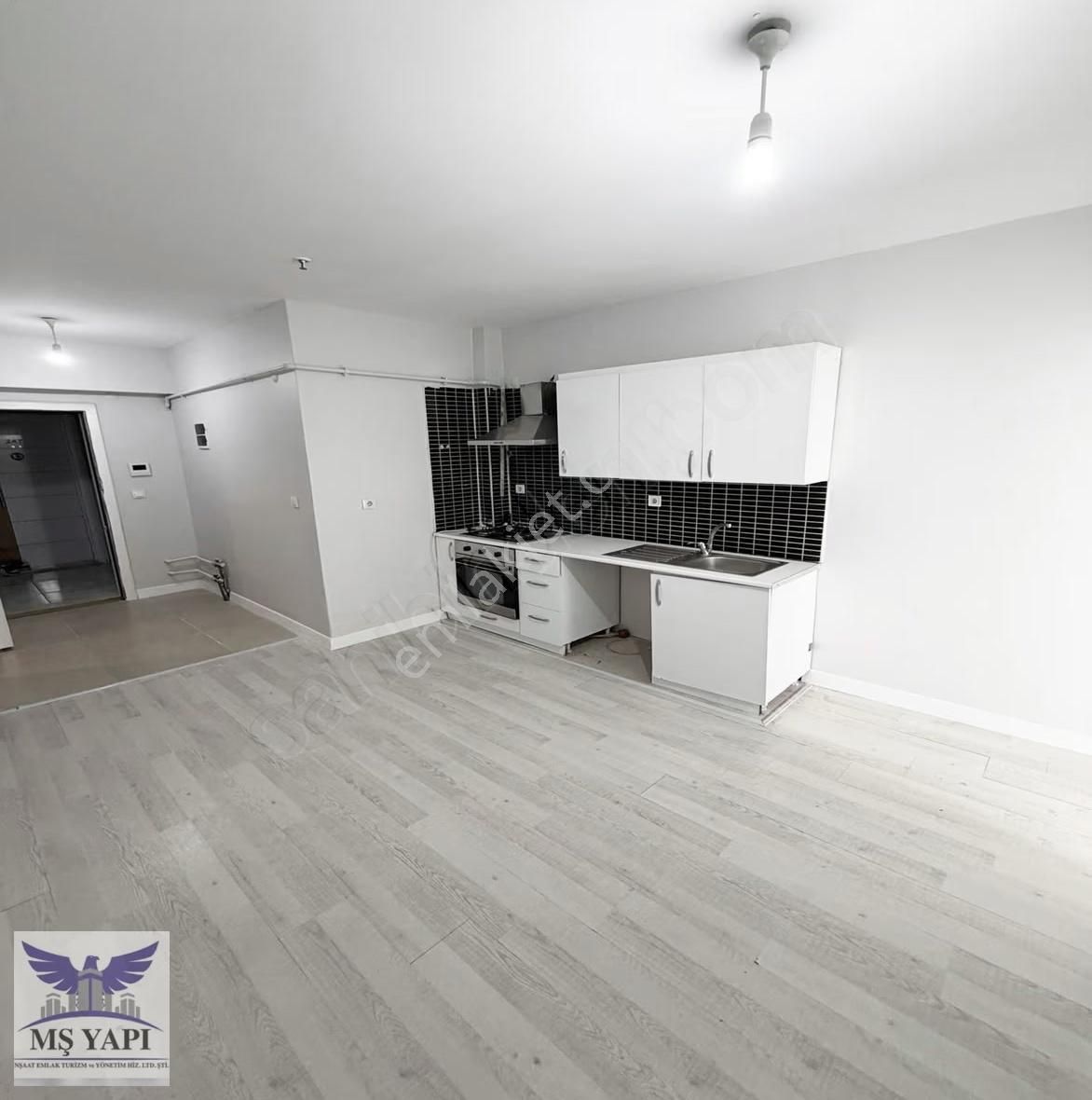 Site İçi Yatırıma Uygun Kaçırılmayacak Fırsat 1+1 Daire - Görsel 2