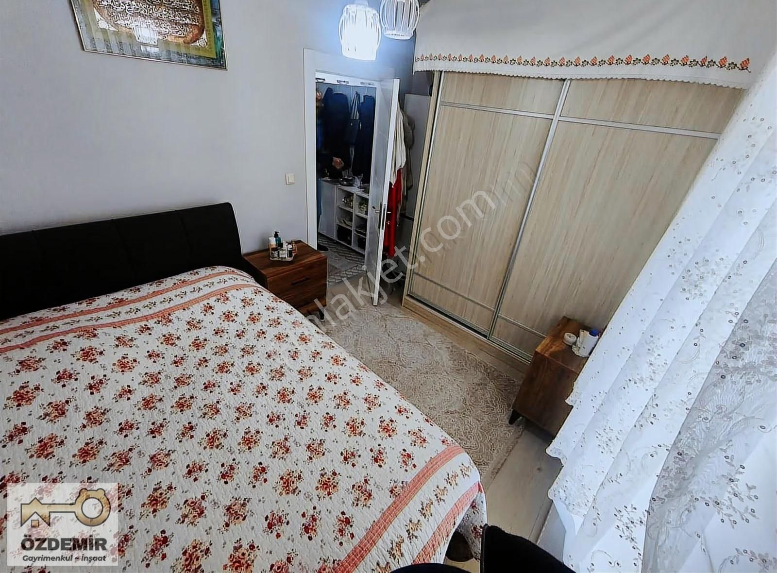 Özdemir'den Emek Balsu Bulvarı Yakını Bahçeli Satılık 2+1 Daire - Görsel 33