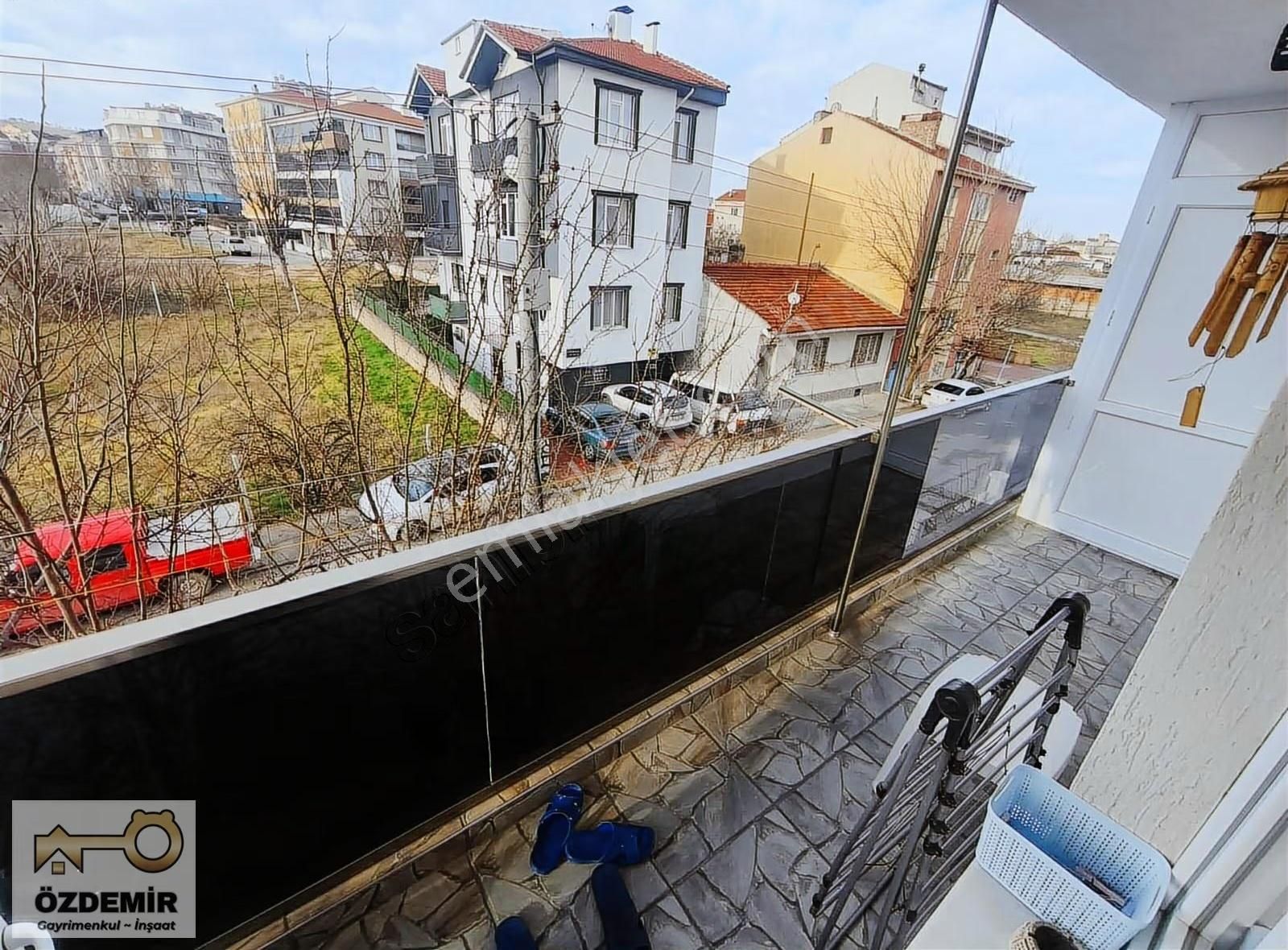 Özdemir'den Emek Balsu Bulvarı Yakını Bahçeli Satılık 2+1 Daire - Görsel 13