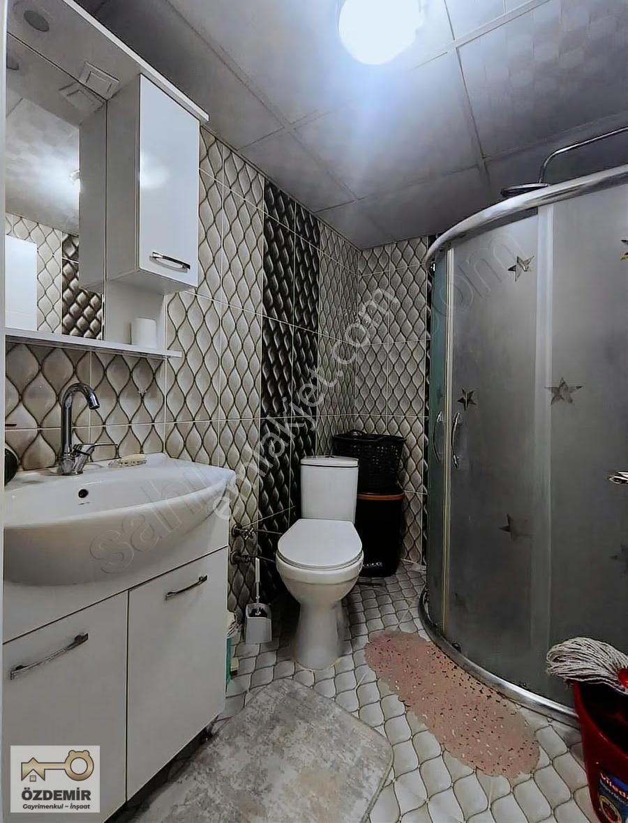 Özdemir'den Emek Balsu Bulvarı Yakını Bahçeli Satılık 2+1 Daire - Görsel 7