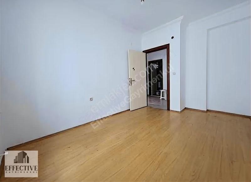 Şafak Mahallesinde Ara Katta 2+1 Kiralık Daire - Görsel 3