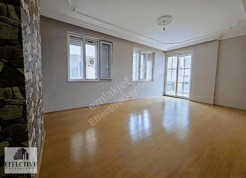 Şafak Mahallesinde Ara Katta 2+1 Kiralık Daire