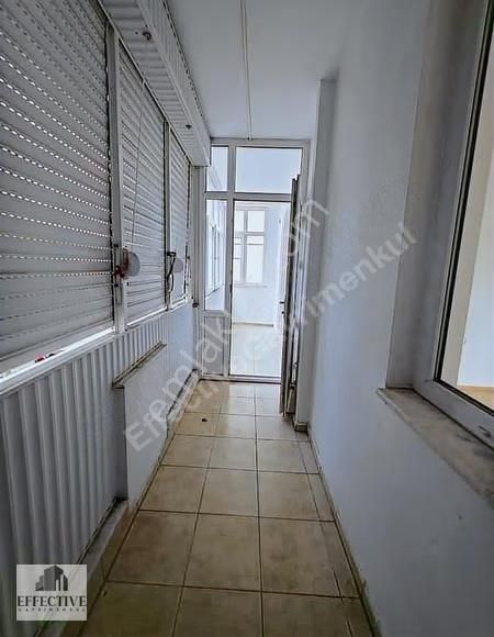 Şafak Mahallesinde Ara Katta 2+1 Kiralık Daire - Görsel 11