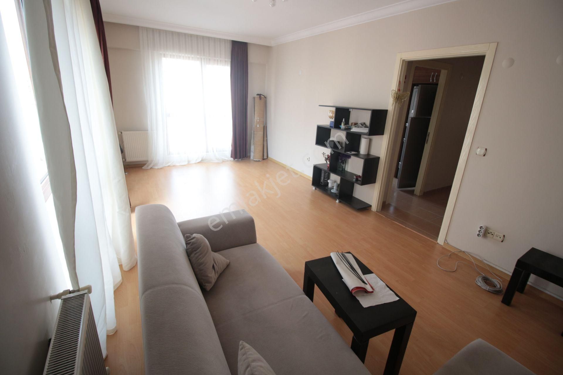 Ataşehir Küçükbakkalköy De 2+1 Ekmolife Sitesinde Kiralık Daire, - Görsel 9