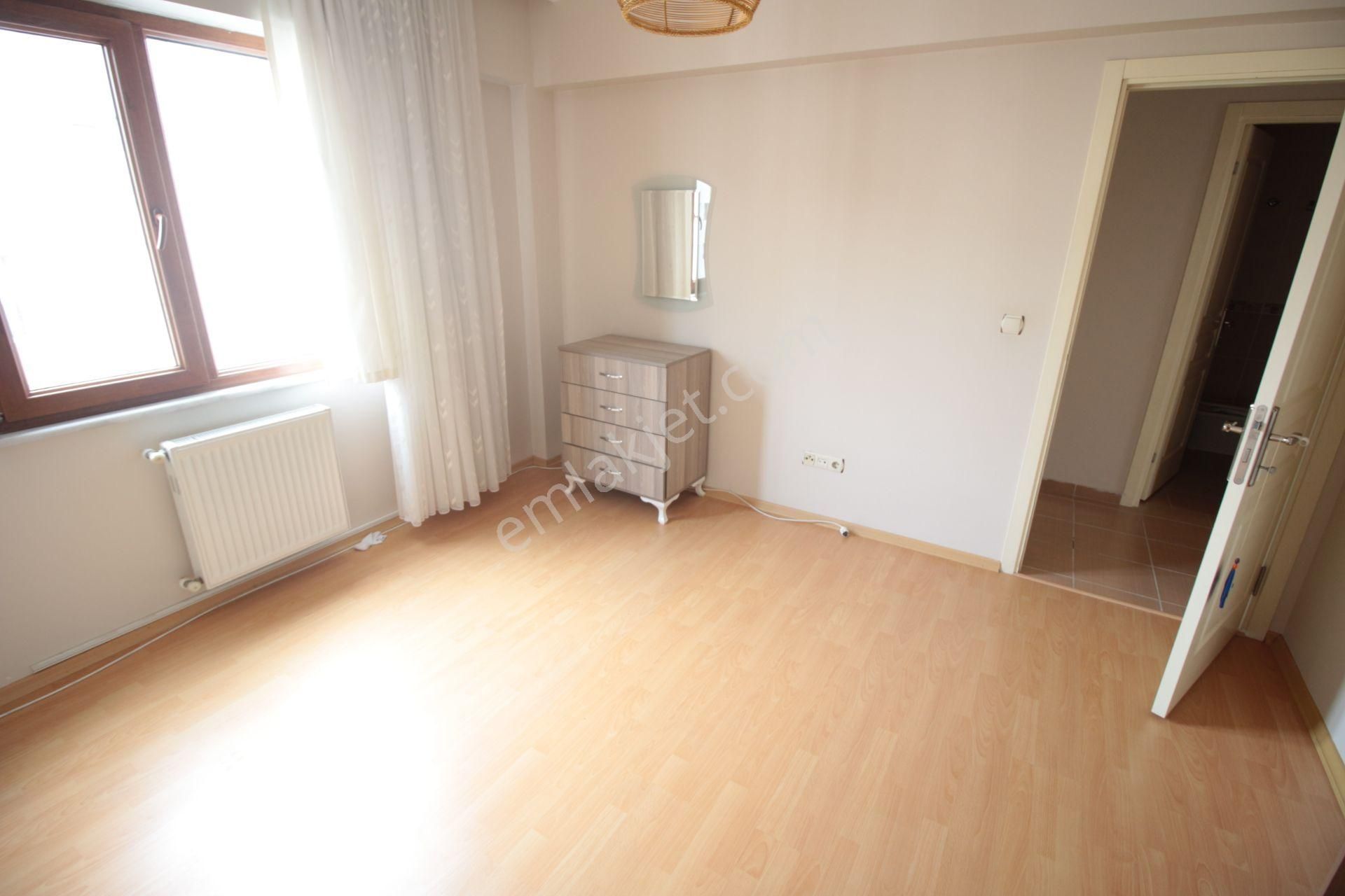 Ataşehir Küçükbakkalköy De 2+1 Ekmolife Sitesinde Kiralık Daire, - Görsel 17