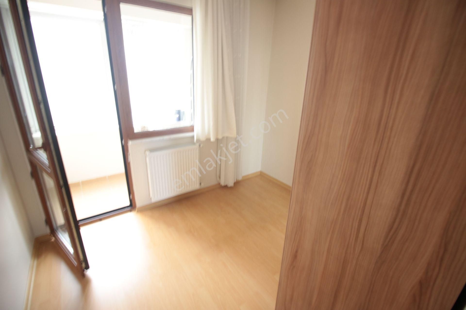 Ataşehir Küçükbakkalköy De 2+1 Ekmolife Sitesinde Kiralık Daire, - Görsel 23