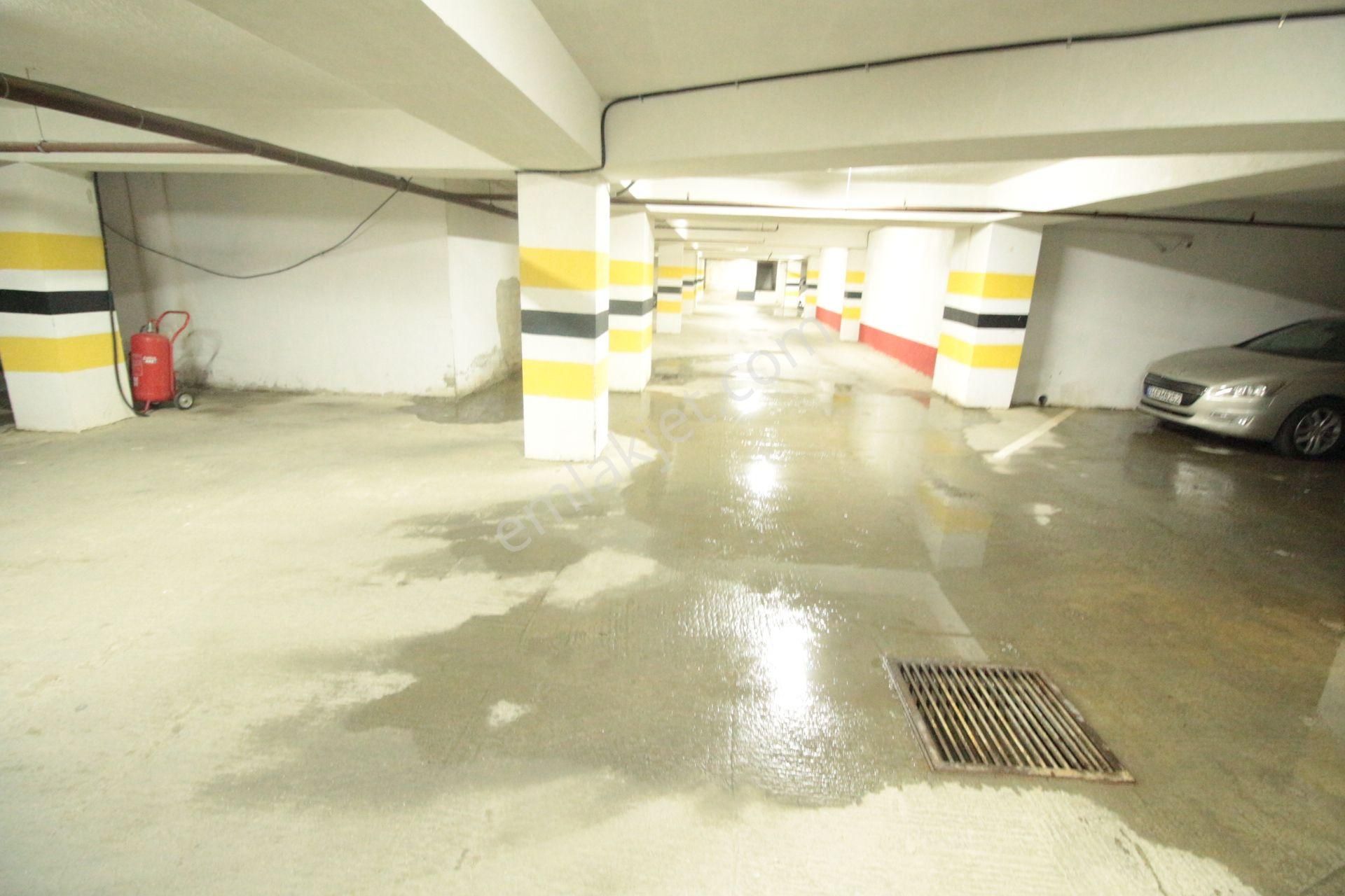 Ataşehir Küçükbakkalköy De 2+1 Ekmolife Sitesinde Kiralık Daire, - Görsel 4