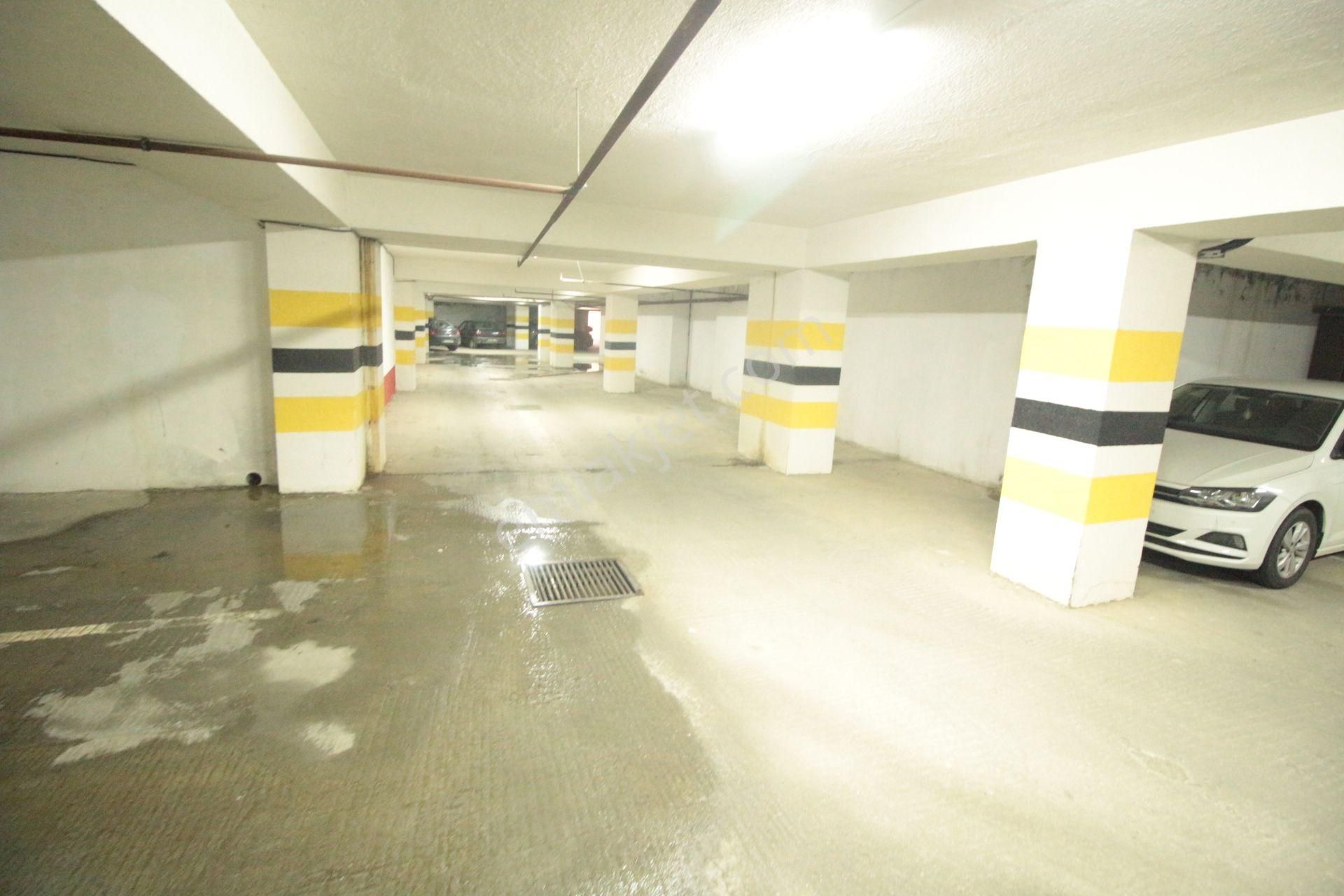 Ataşehir Küçükbakkalköy De 2+1 Ekmolife Sitesinde Kiralık Daire, - Görsel 3